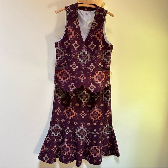 Pendleton ~ Wool Button Navajo Southwestern Vest AND Flare Midi Skirt in size 10 - Picture 13 of 13